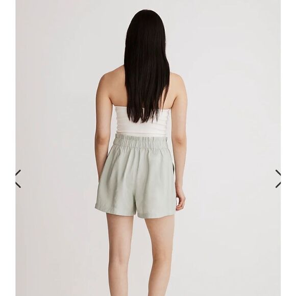 J. Crew Seamed Pull-On Paperbag Shorts in Softdrape* - Picture 2 of 8